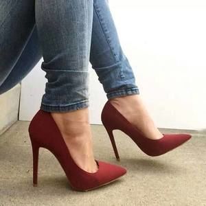 Meet your Posher, Mara